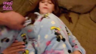 I WATCHED THE SIPSONS AND FELT STEPDADDY’S BIG COCK