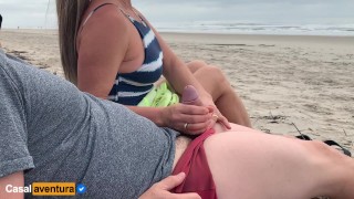 Quickie on public beach, people walking near – Real Amateur – Free HD MILF Porn