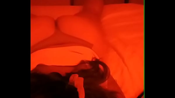 Tirando la goma y lamiendo el orto – Free HD MILF Porn